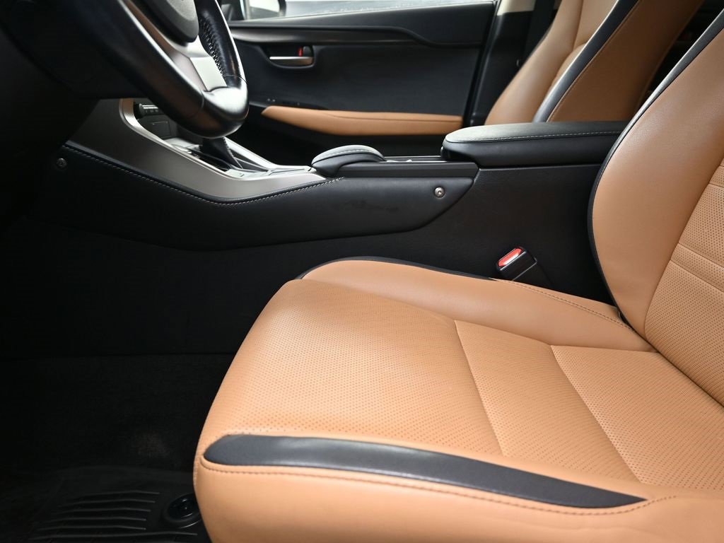 Used 2016 Lexus NX 200t FWD w/ Premium Package image 13