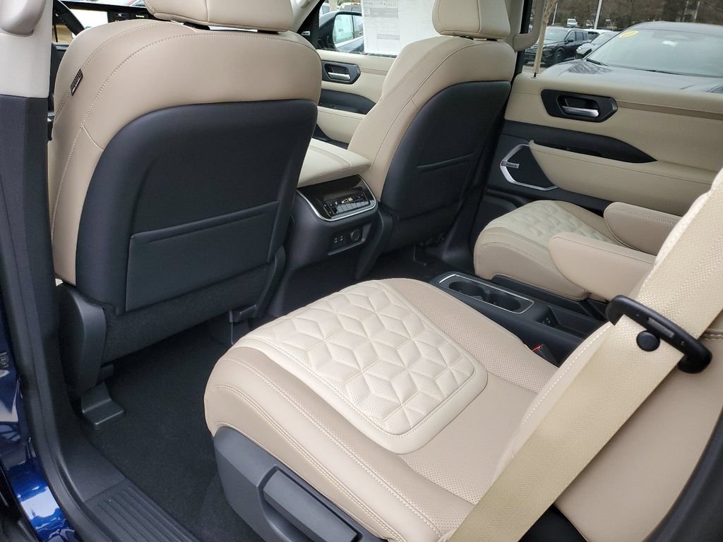 New 2026 Nissan Armada Platinum AWD/4WD image 12