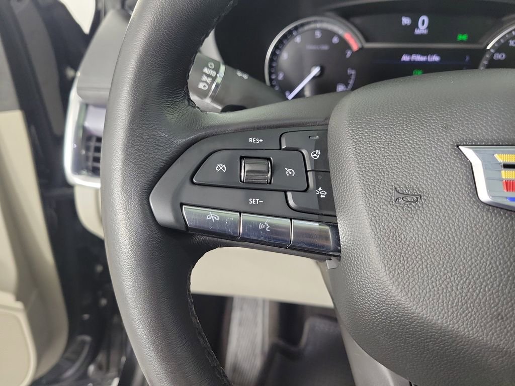 Certified 2023 Cadillac XT4 Luxury w/ Cold Weather Package image 22