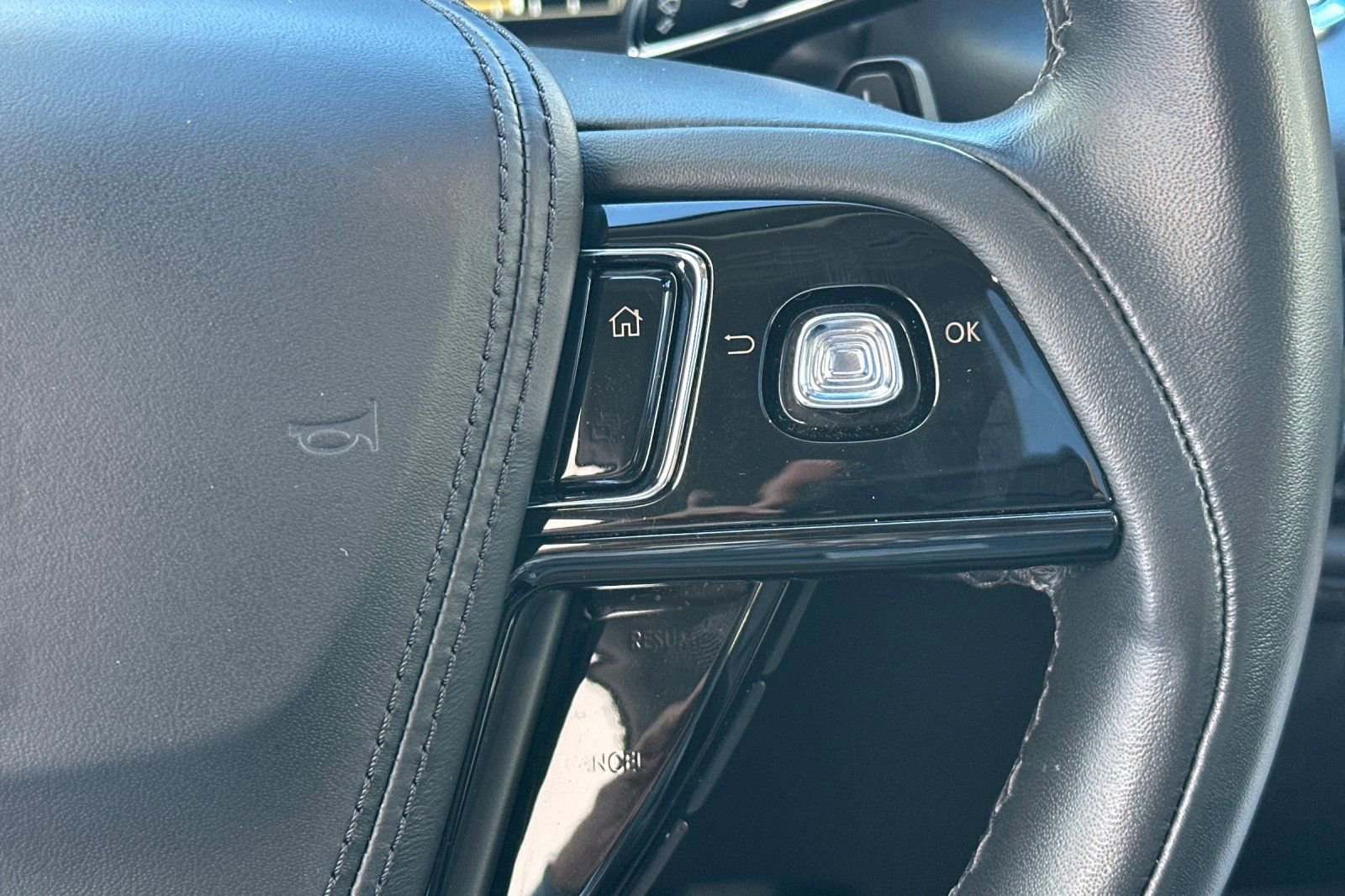 Used 2024 Lincoln Aviator Reserve image 31