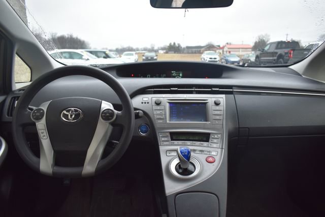 Used 2012 Toyota Prius Two w/ Preferred Accessory Pkg image 31