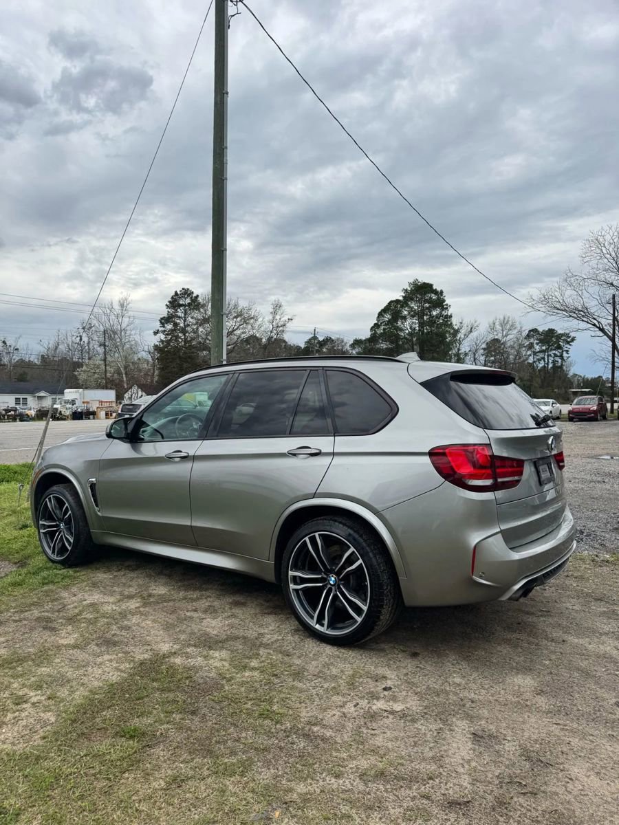 Used 2015 BMW X5 M image 6