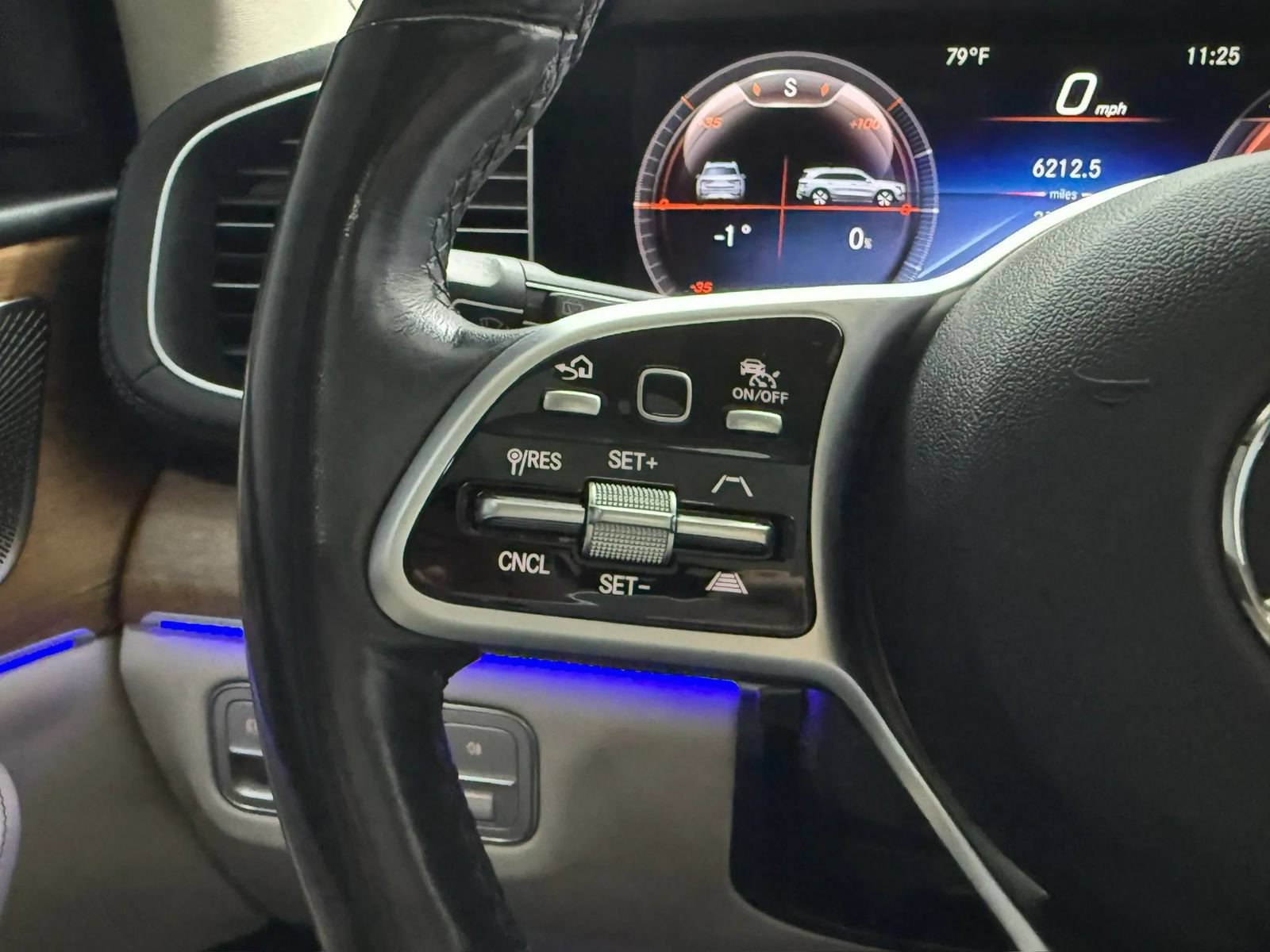 Used 2021 Mercedes-Benz GLS 450 4MATIC image 26