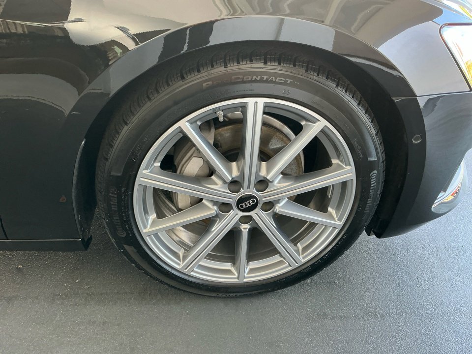 Certified 2025 Audi A6 2.0T Premium image 31