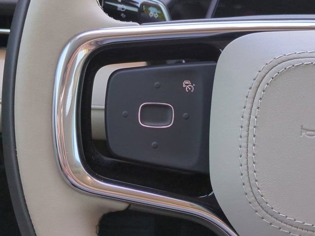 Used 2025 Lincoln Nautilus Reserve image 23