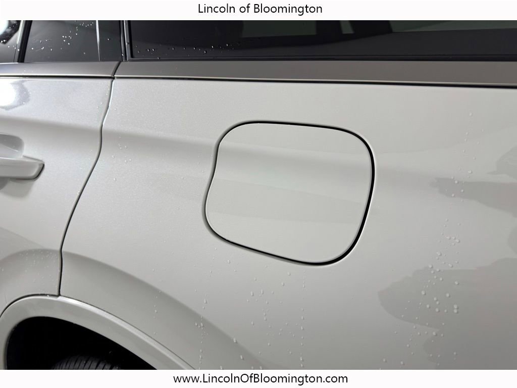 Used 2023 Lincoln Aviator Black Label w/ Dynamic Handling Package image 16