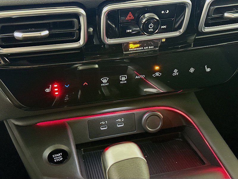New 2026 Nissan Sentra SV w/ SV Convenience Package FWD image 16