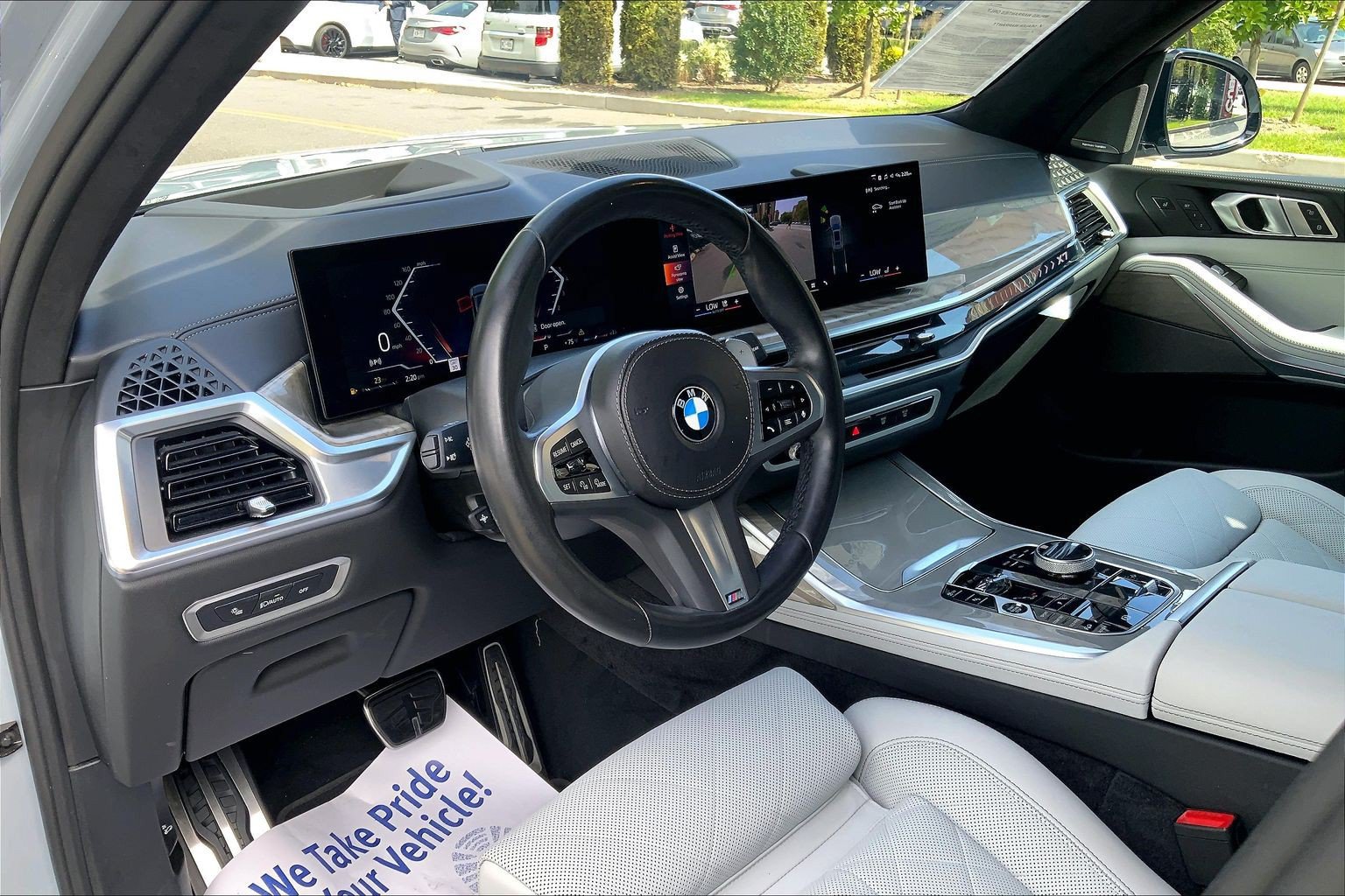 Used 2024 BMW X7 xDrive40i w/ Executive Package AWD/4WD image 17
