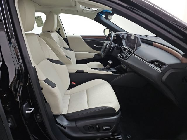 Used 2023 Lexus ES 250 w/ Premium Package AWD/4WD image 15