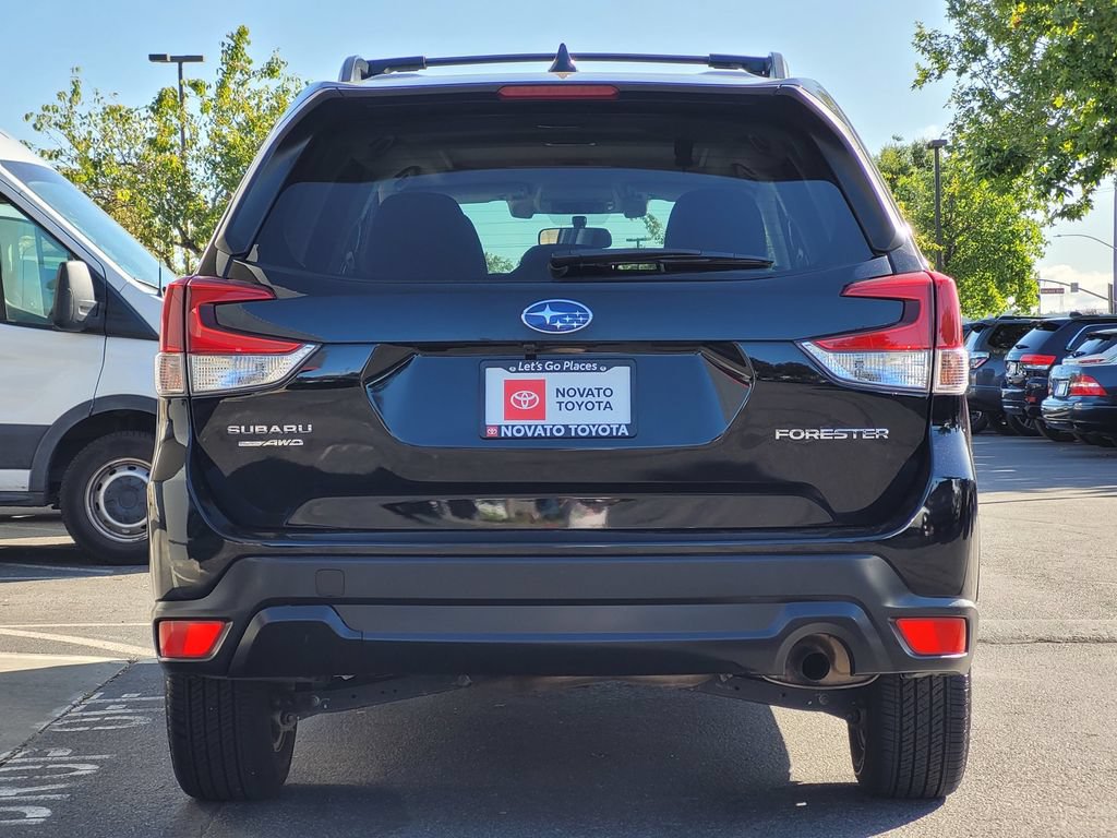 Used 2019 Subaru Forester Premium AWD/4WD image 7