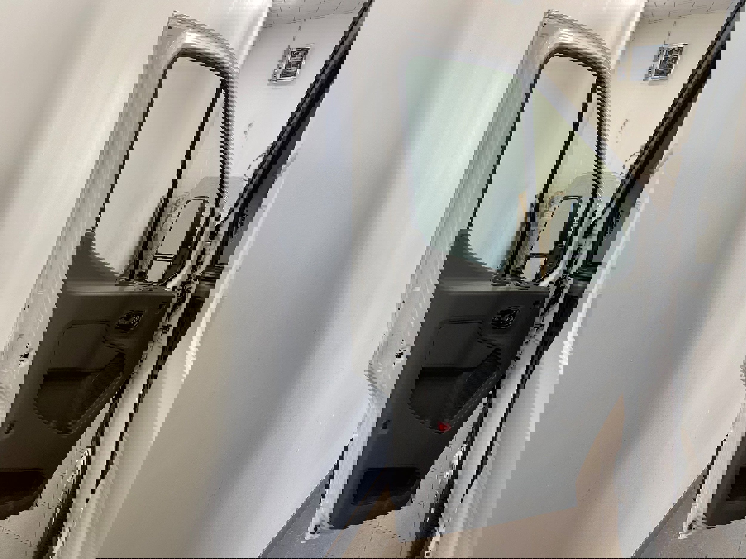 New 2026 Ford Transit 250 148 Medium Roof Extended AWD w/ Exterior Upgrade Package image 14