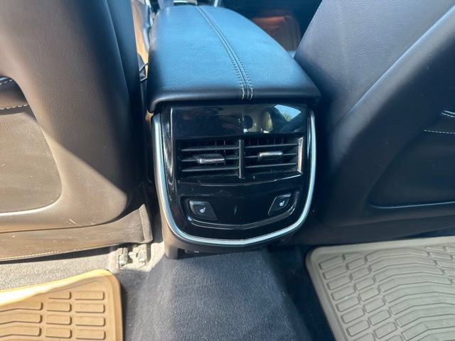 Used 2019 Cadillac XTS Luxury FWD image 12