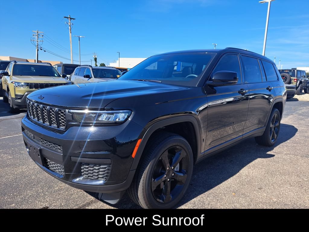 Certified 2024 Jeep Grand Cherokee L Altitude AWD/4WD image 8