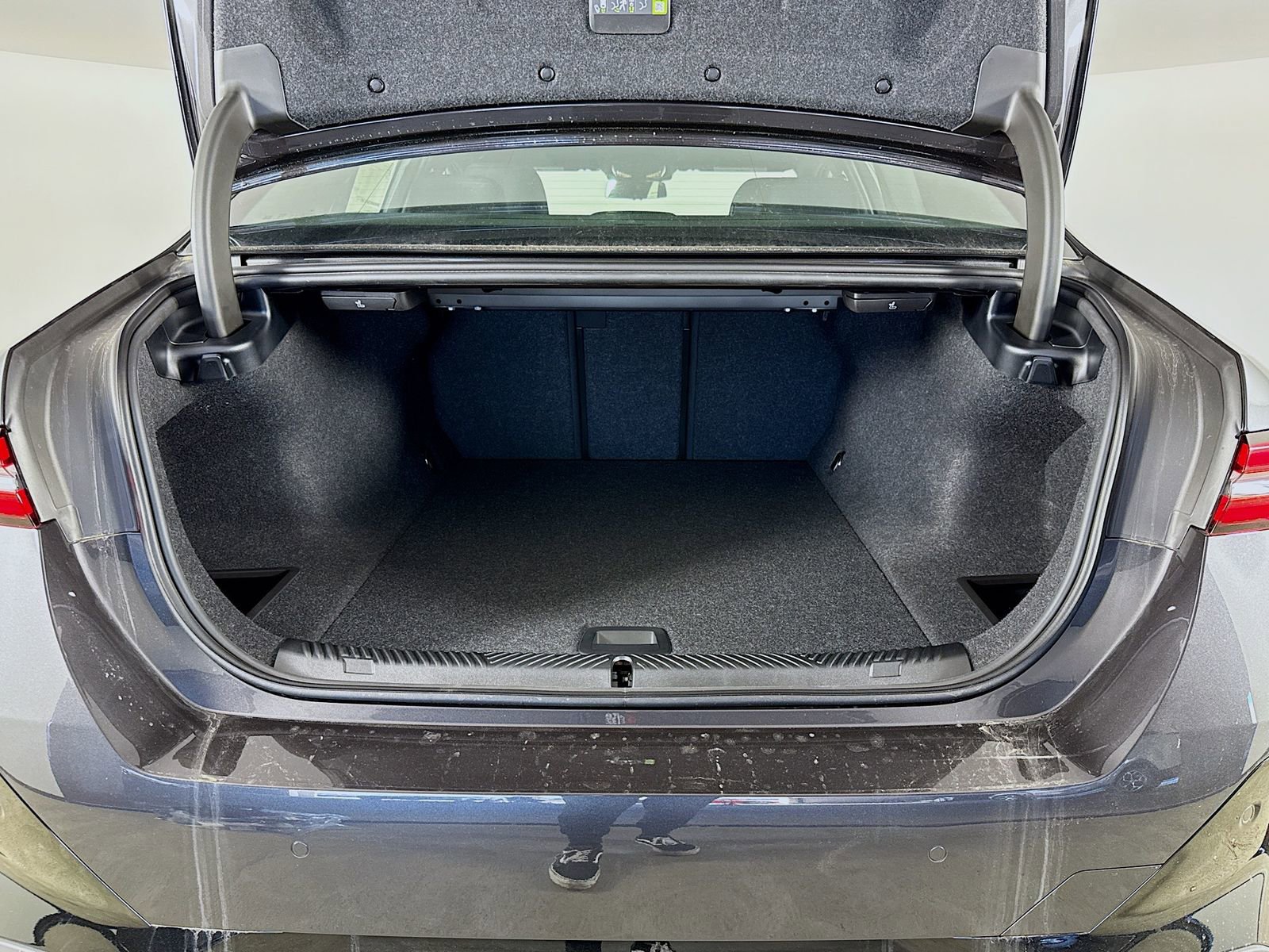 New 2026 BMW i5 eDrive40 w/ M Sport Package image 28