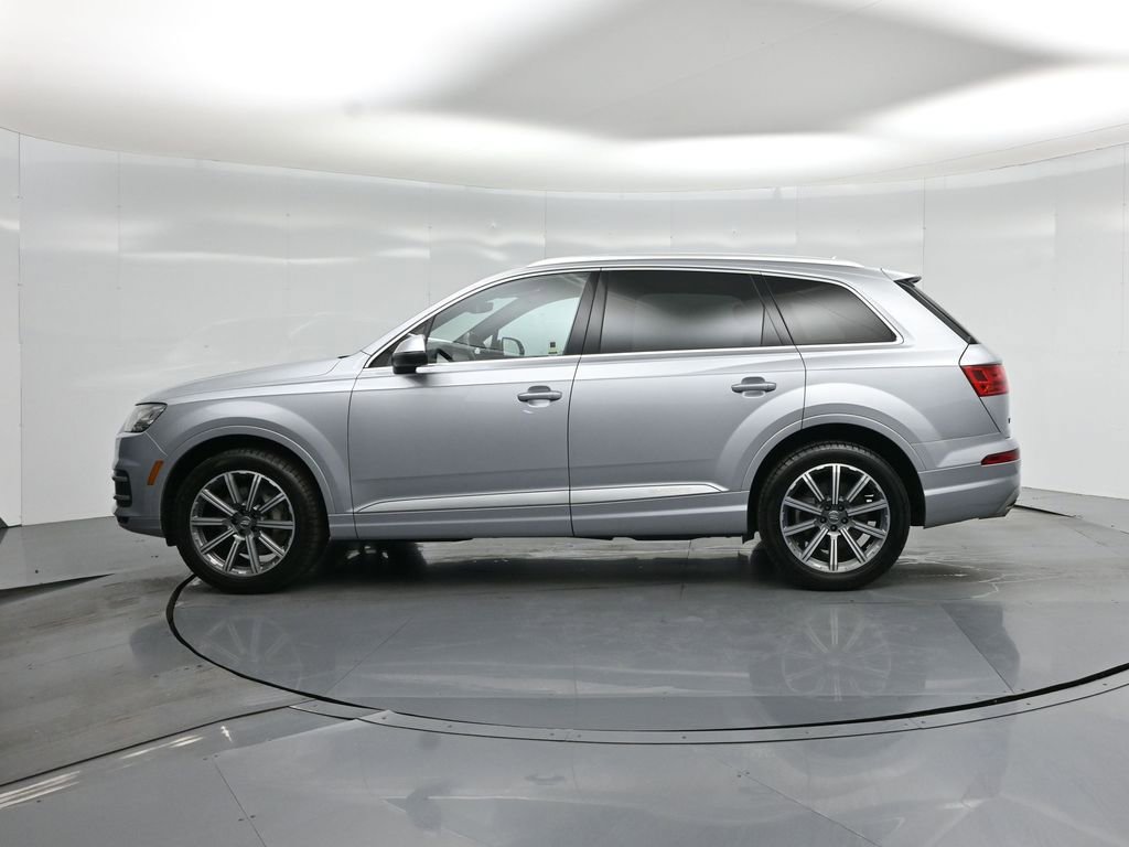 Used 2017 Audi Q7 3.0T Premium Plus w/ Premium Plus Package AWD/4WD image 30