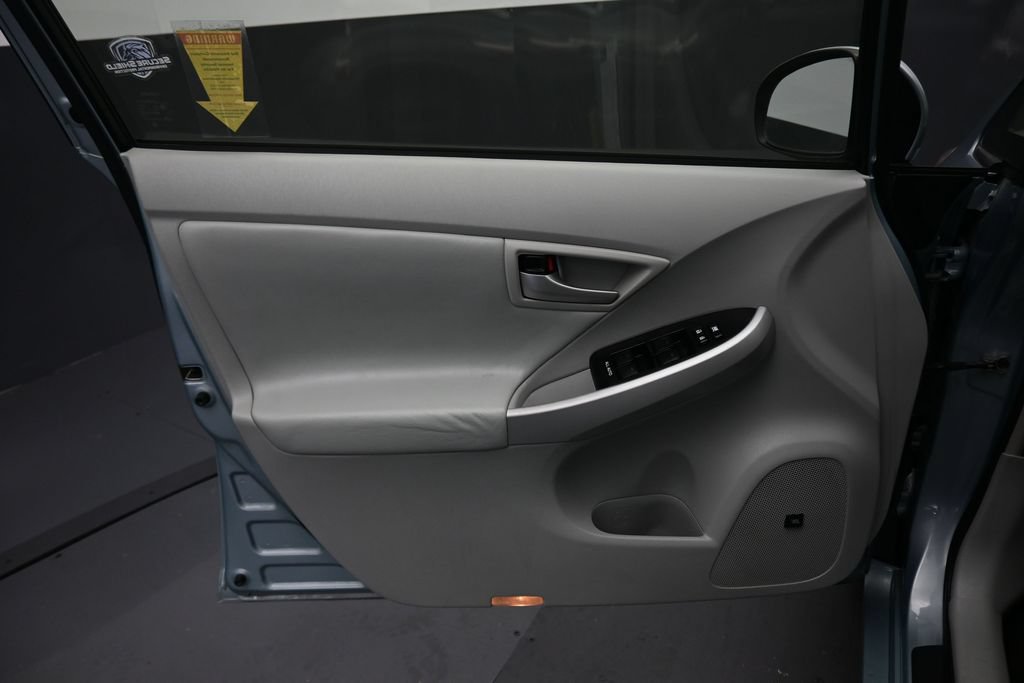 Used 2012 Toyota Prius Four FWD image 9