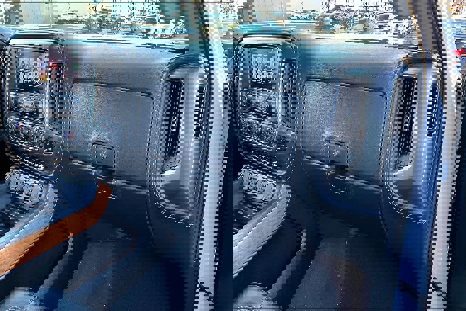 Used 2019 Chevrolet Silverado 2500 LTZ w/ Duramax Plus Package image 18