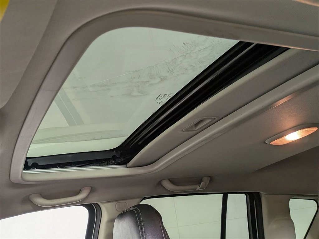 Certified 2017 Jeep Compass High Altitude image 13