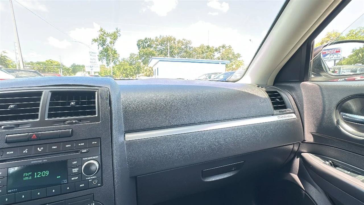 Used 2008 Dodge Charger SE RWD image 44