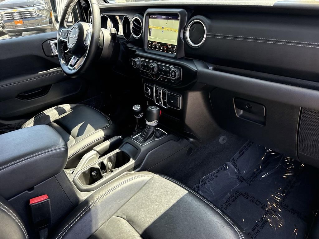 Used 2021 Jeep Wrangler Unlimited Sahara w/ Cold Weather Group image 27