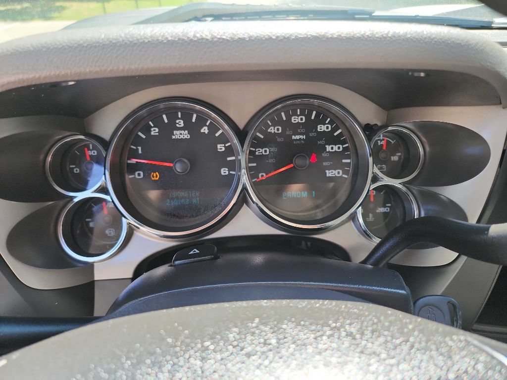 Used 2014 Chevrolet Silverado 2500 W/T RWD image 17