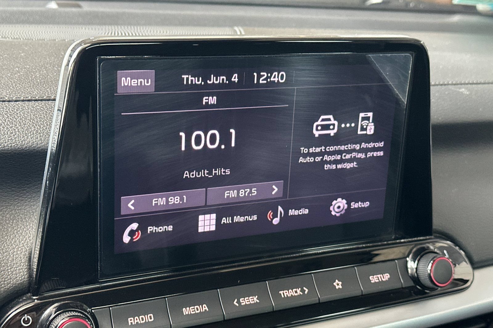 Used 2024 Kia Forte LXS FWD image 17