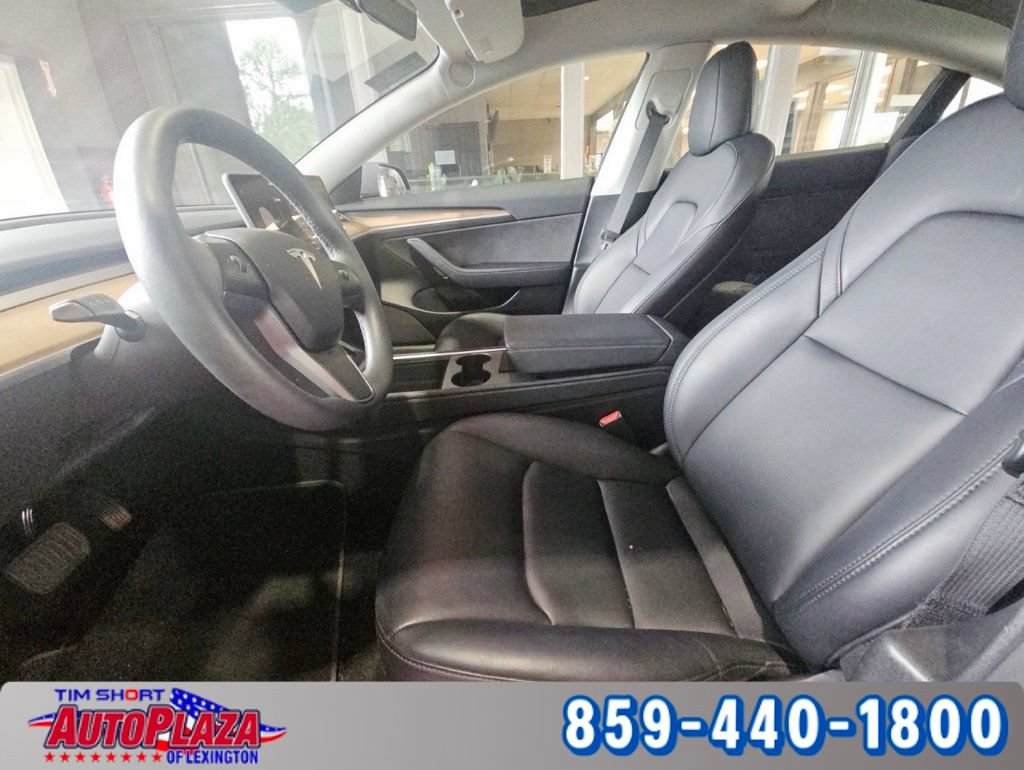 Used 2023 Tesla Model 3 Standard Range RWD image 2