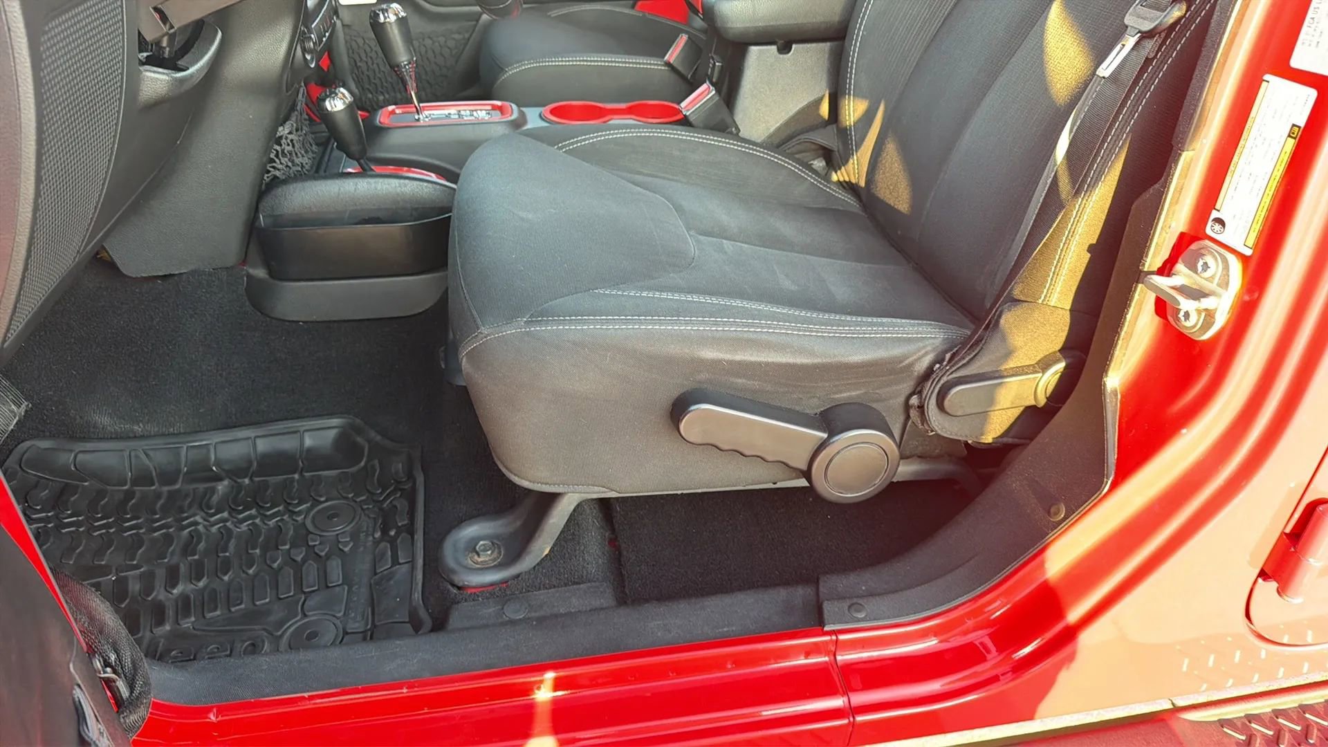 Used 2015 Jeep Wrangler Unlimited Sahara w/ Trailer Tow Group image 73