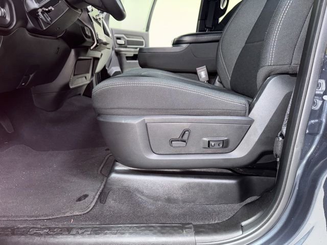 Used 2026 RAM 2500 Big Horn AWD/4WD image 5