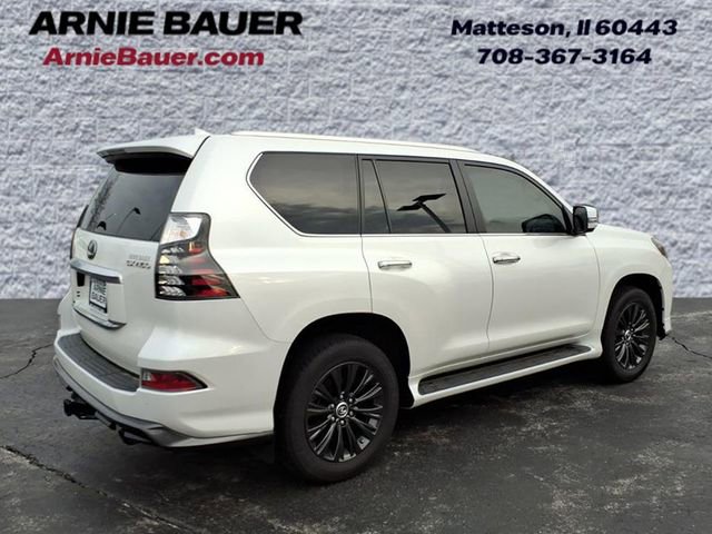 Used 2023 Lexus GX 460 Luxury w/ Sport Design Package image 6