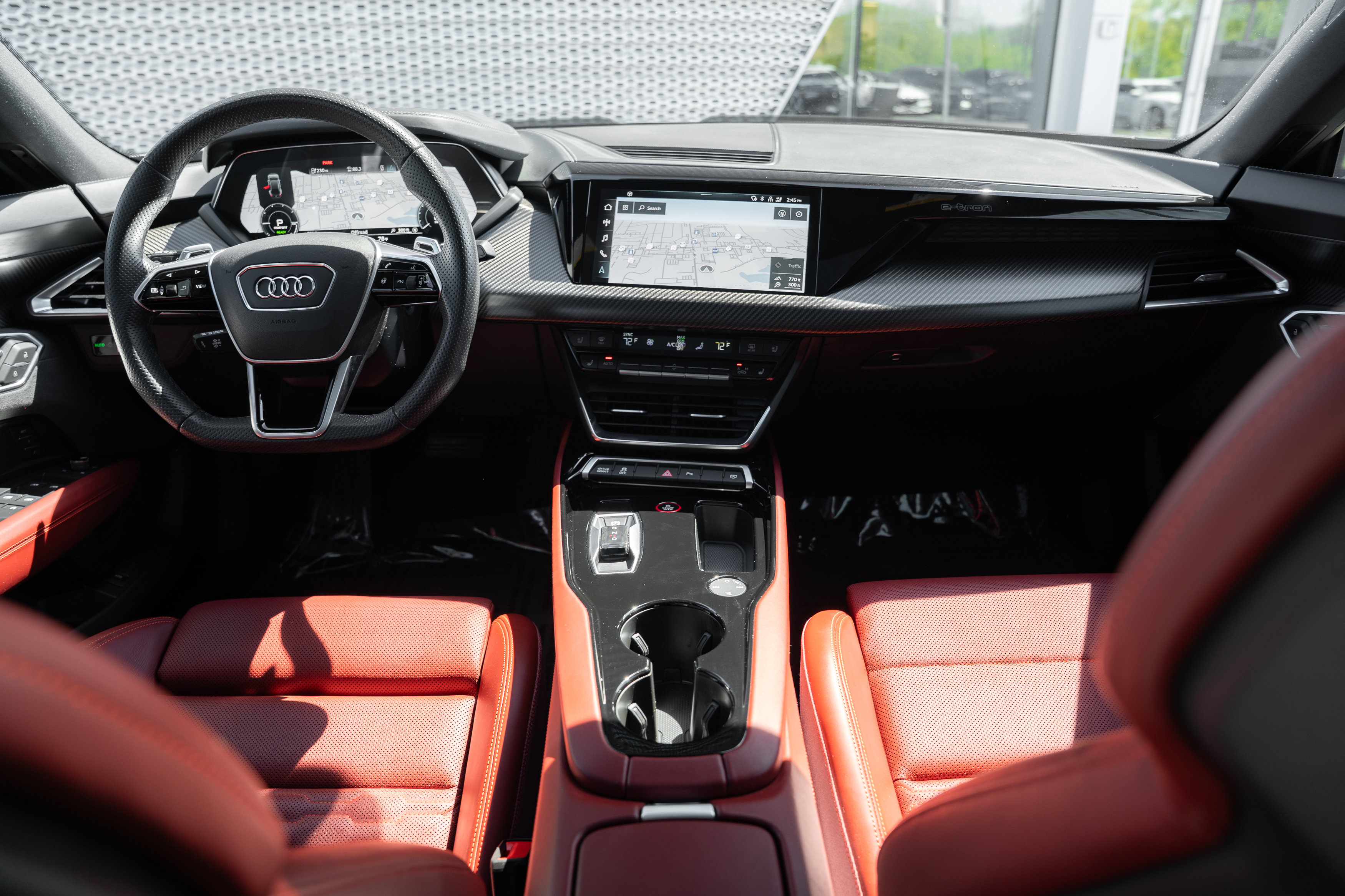 Certified 2022 Audi e-tron GT Premium Plus w/ Performance Package AWD/4WD image 9