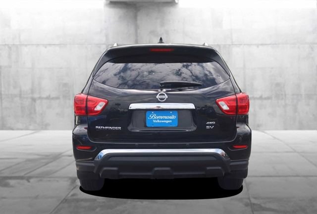 Used 2019 Nissan Pathfinder SV w/ SV All Weather Package AWD/4WD image 6