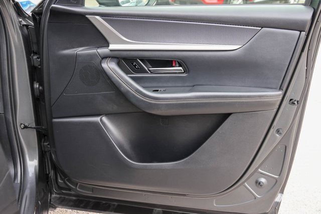 Used 2024 MAZDA CX-90 3.3 Turbo w/ Preferred Plus image 18