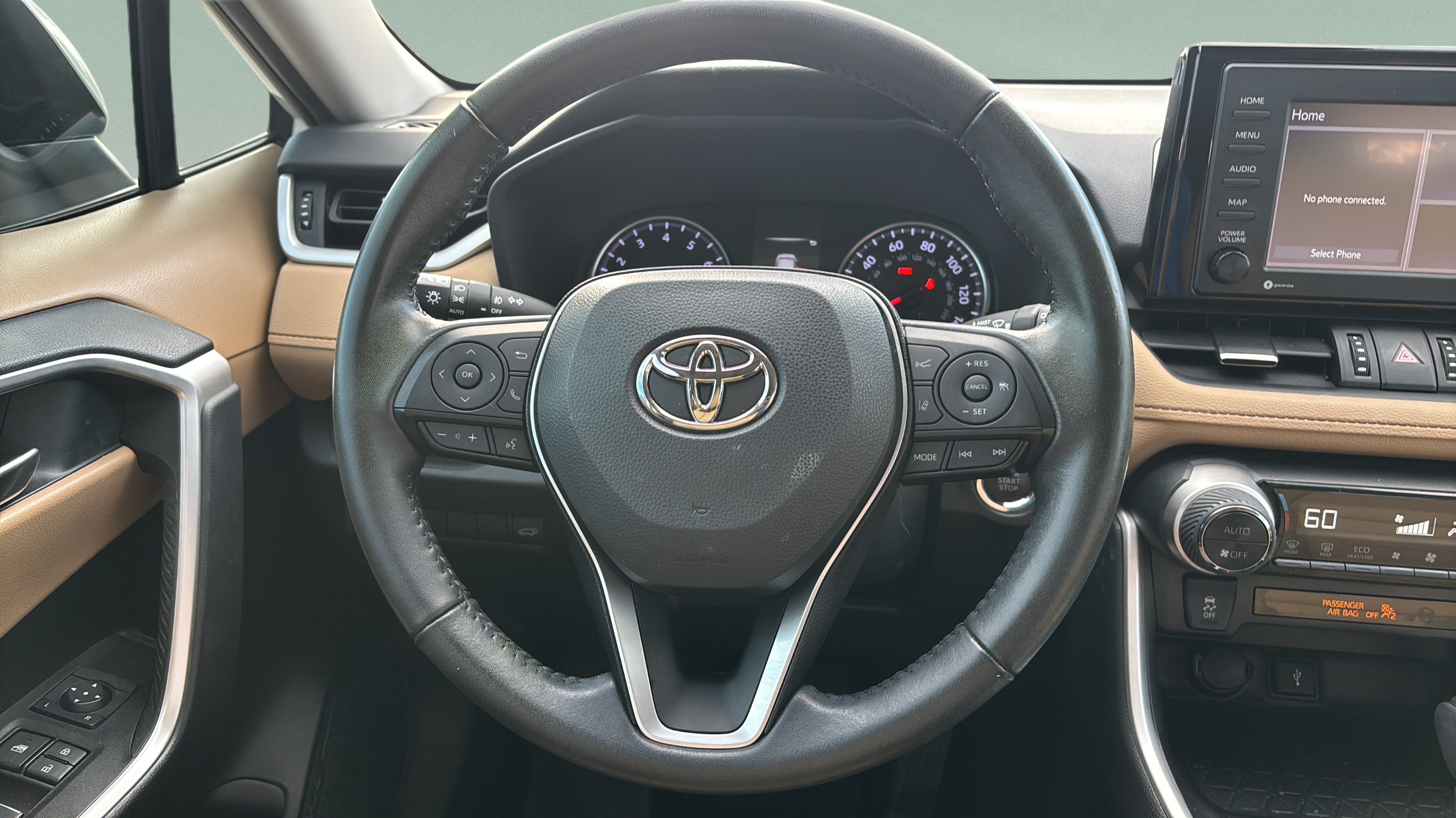 Used 2022 Toyota RAV4 XLE Premium FWD image 24