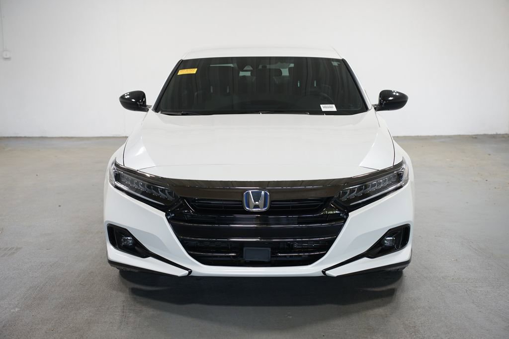 Used 2022 Honda Accord Sport image 2