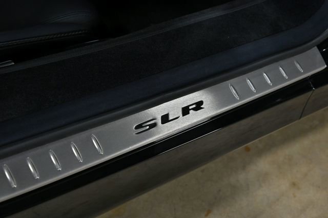 Used 2006 Mercedes-Benz SLR image 31