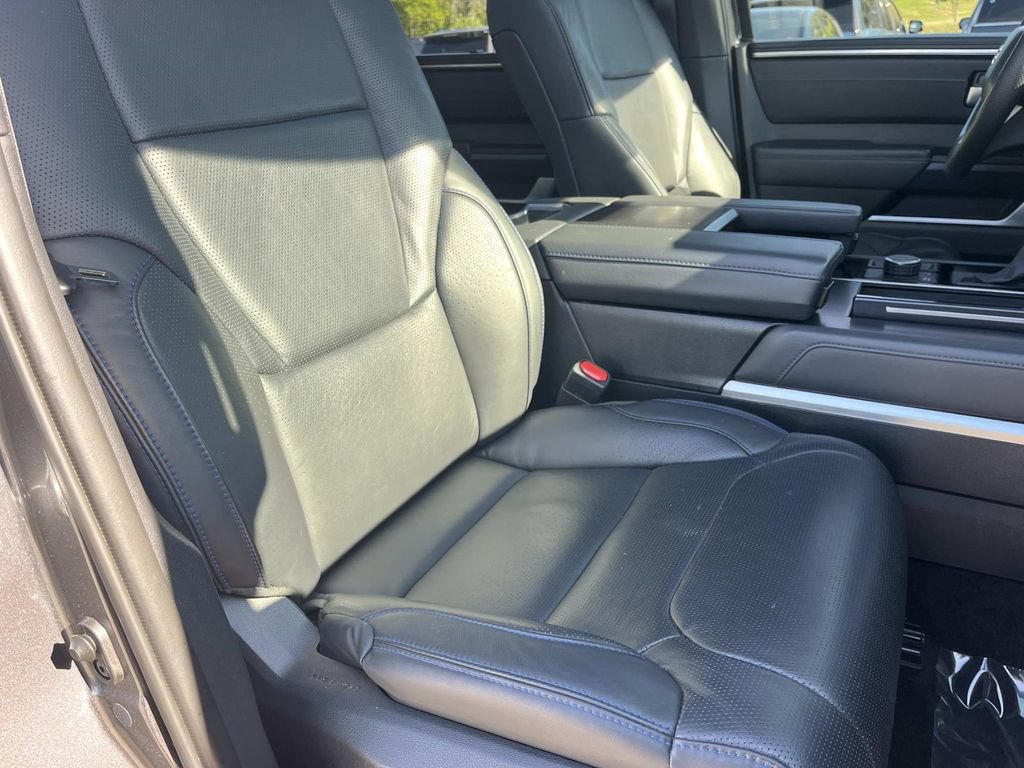 Used 2024 Toyota Sequoia Platinum AWD/4WD image 29