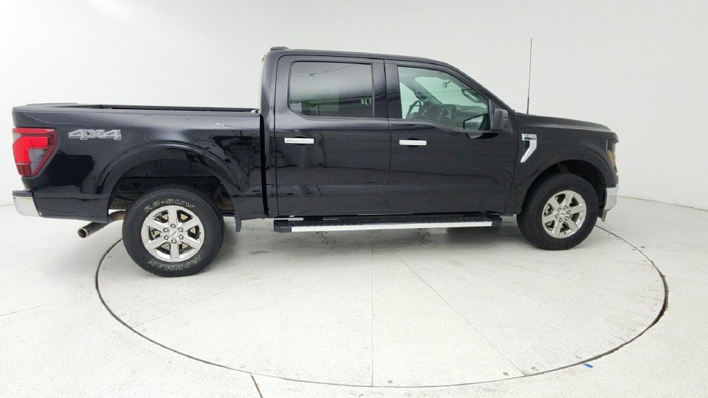 Used 2025 Ford F150 XLT w/ Equipment Group 301A Standard AWD/4WD image 8