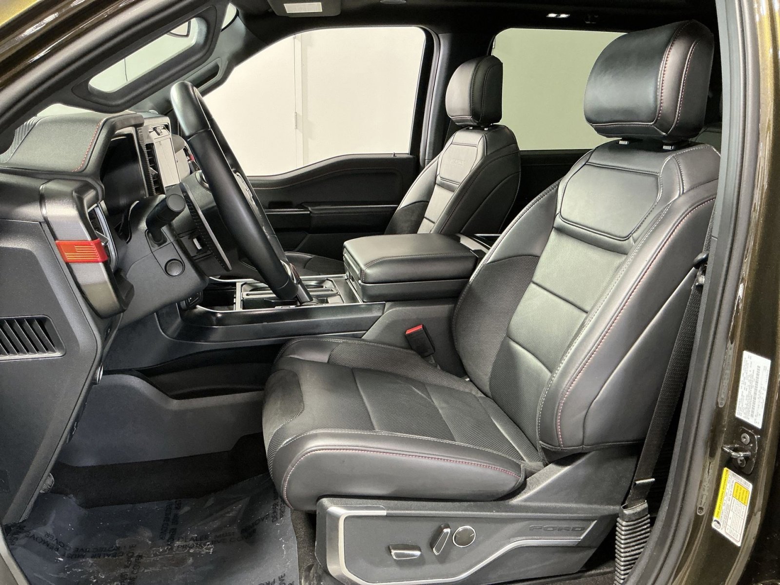 Used 2025 Ford F150 Raptor image 21