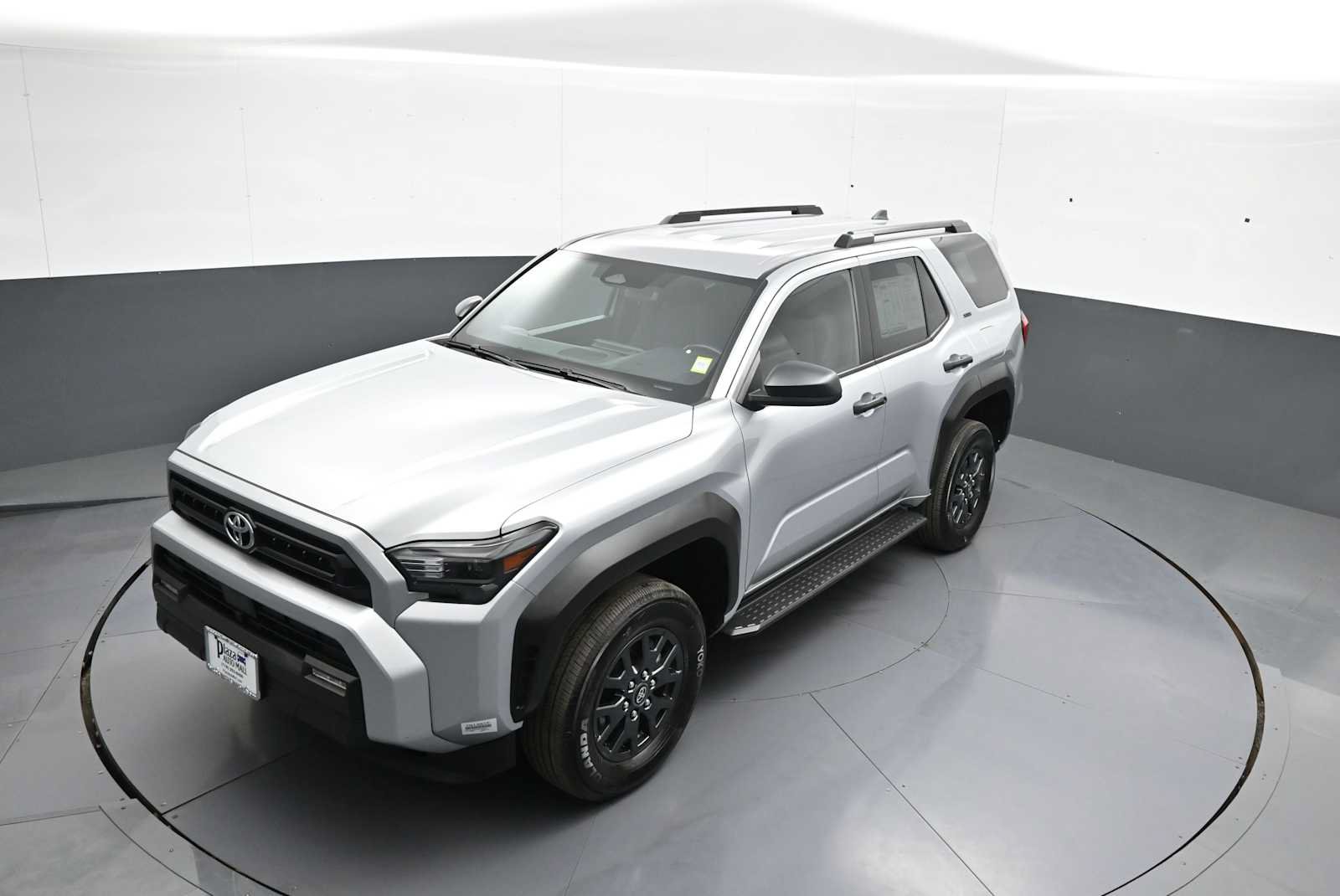Certified 2025 Toyota 4Runner SR5 AWD/4WD image 34
