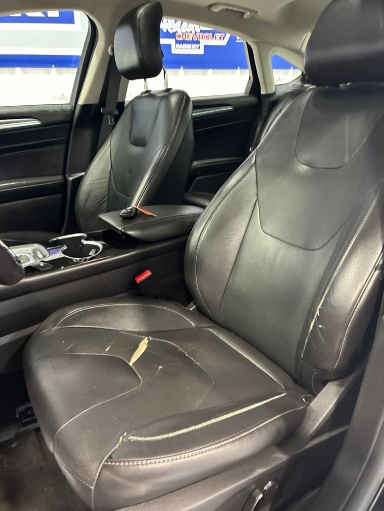 Used 2014 Ford Fusion Titanium FWD image 11