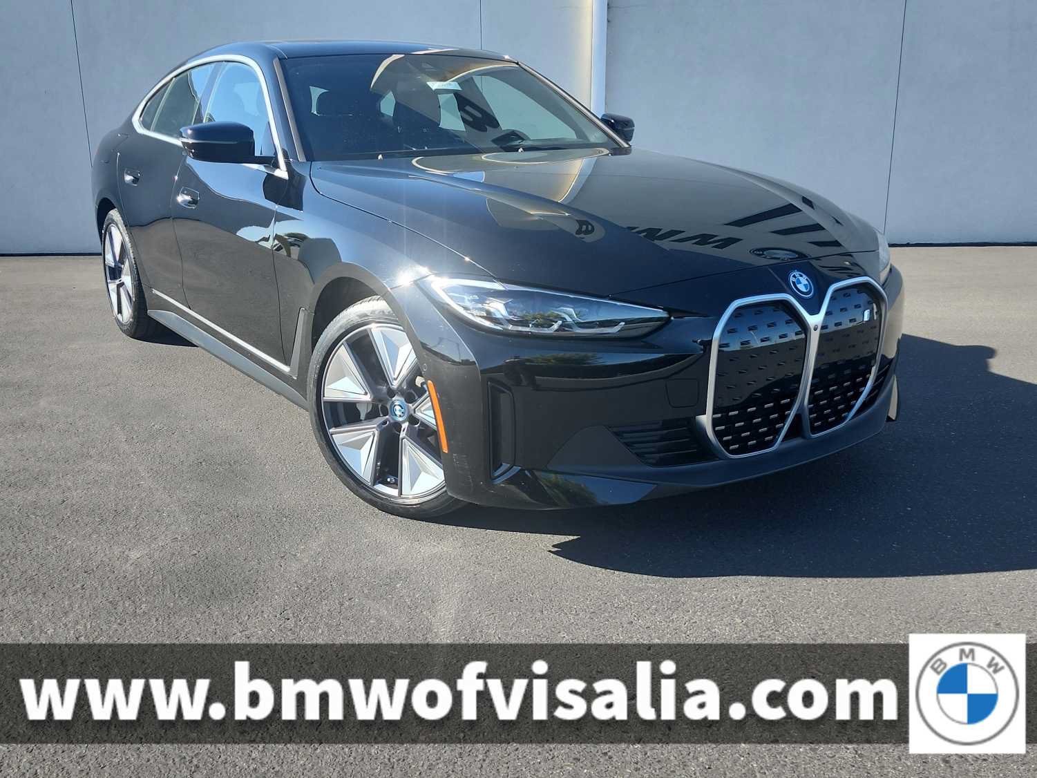 Used 2023 BMW i4 eDrive40 w/ Premium Package RWD image 1