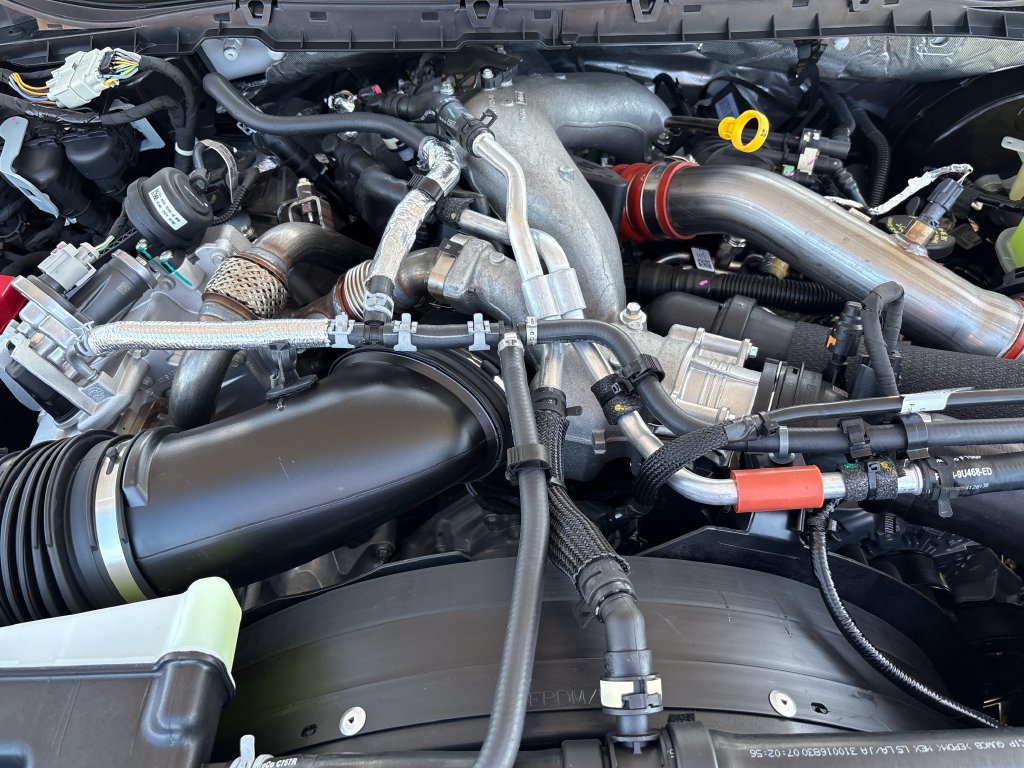 New 2026 Ford F350 Lariat AWD/4WD image 3
