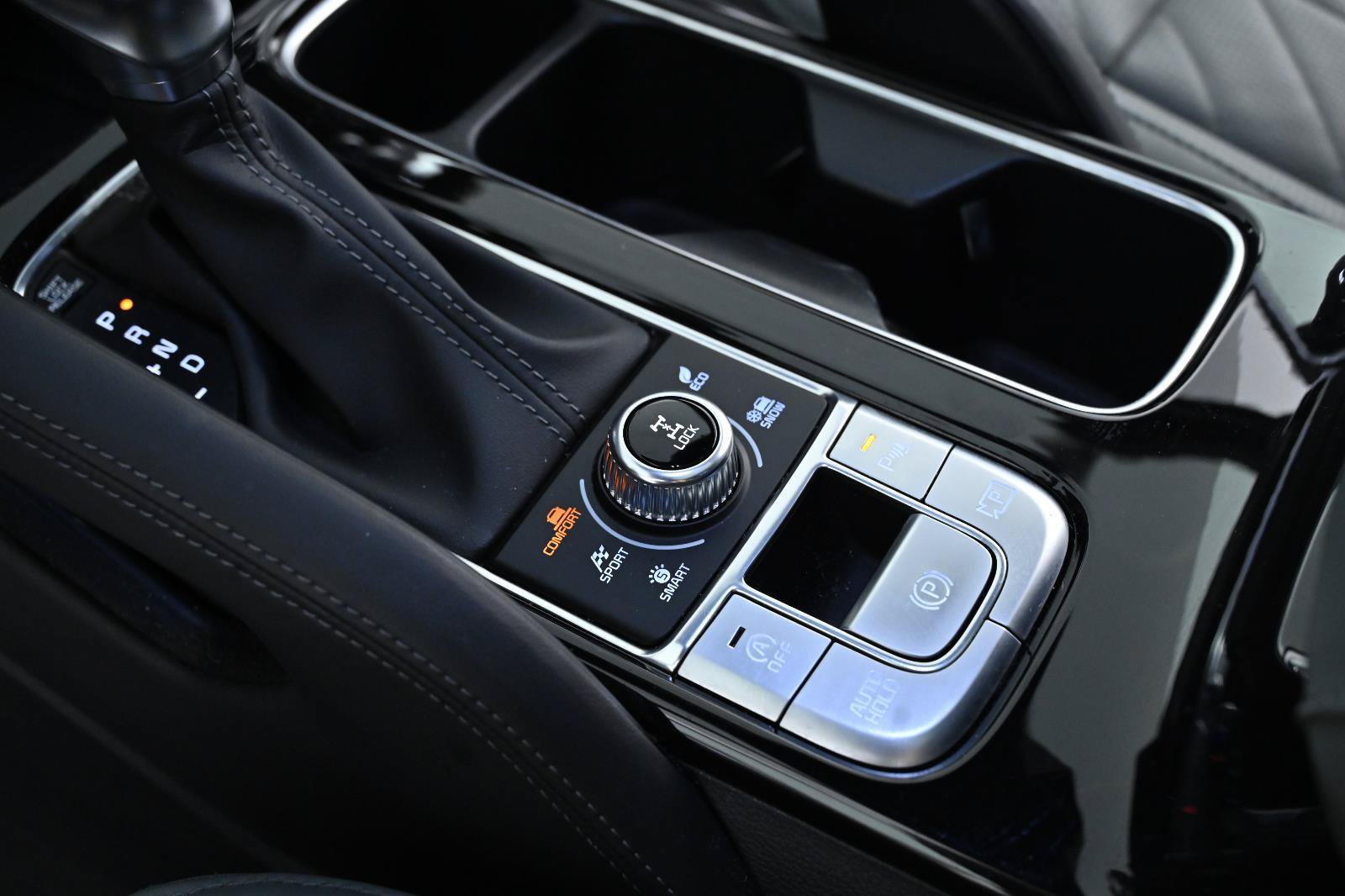 Used 2023 Kia Telluride SX Prestige X-Pro AWD/4WD image 23