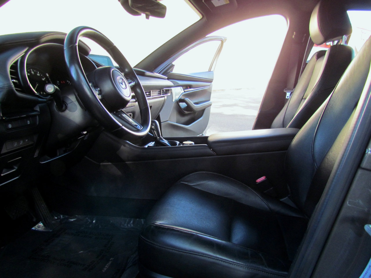 Used 2020 MAZDA MAZDA3 Hatchback w/ Premium Package image 13