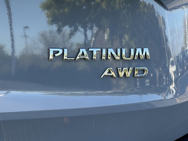 Certified 2022 Nissan Rogue Platinum w/ Head-Up Display Package image 15