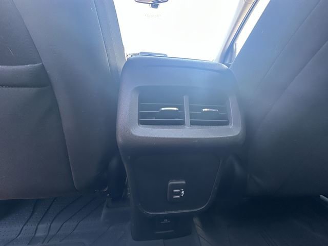 Used 2019 Chevrolet Equinox LT w/ Sun & Navigation Package FWD image 24