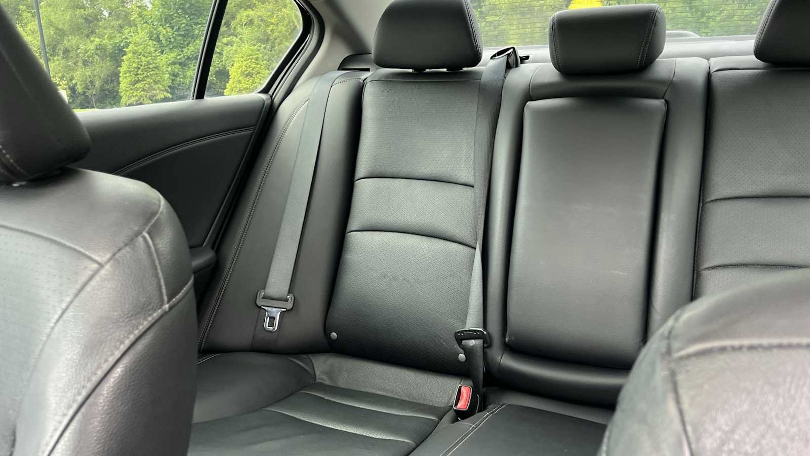 Used 2017 Honda Accord EX-L image 35