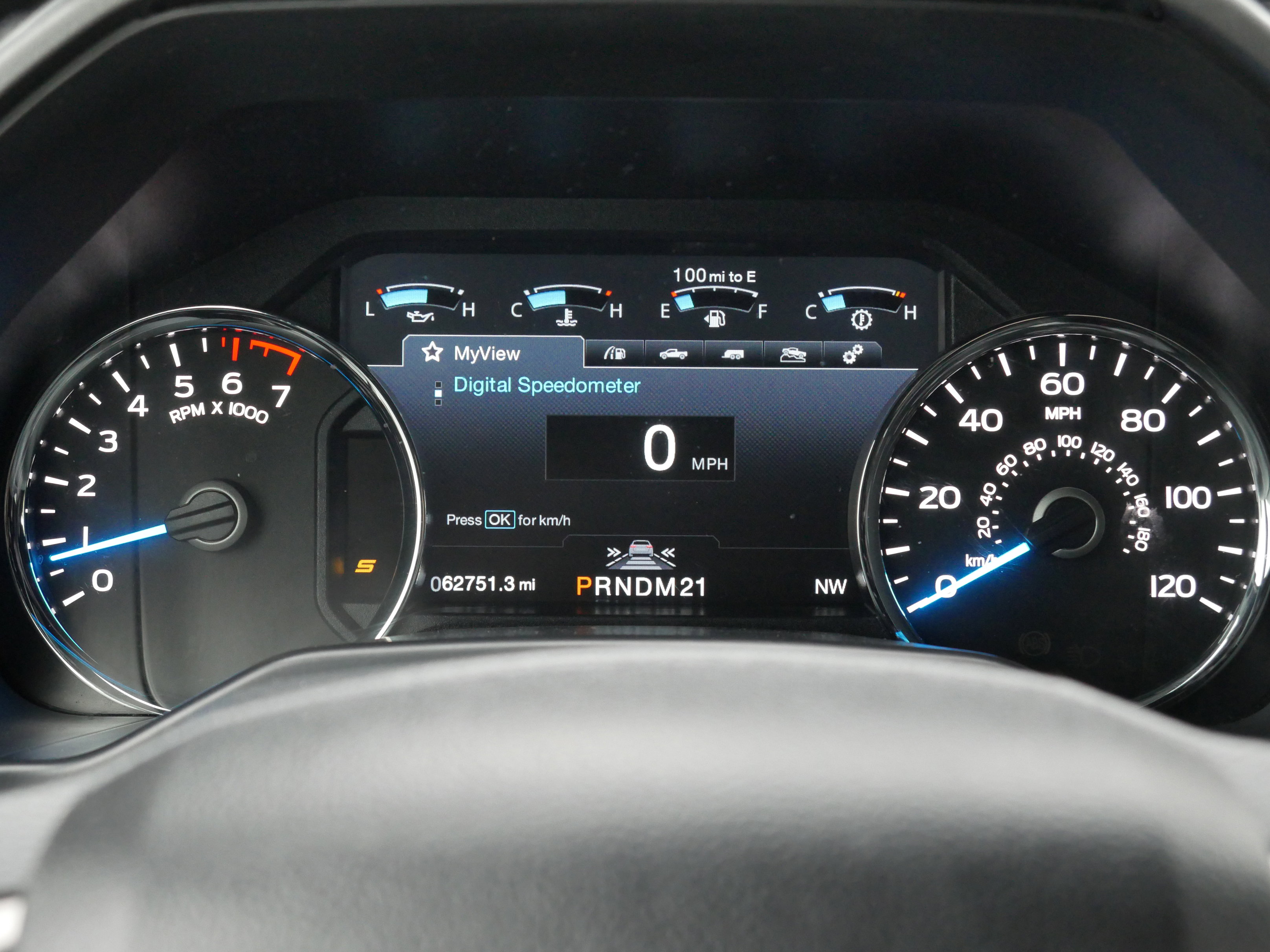 Used 2015 Ford F150 Platinum w/ Equipment Group 701A Luxury image 8