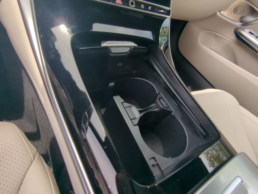 New 2024 Mercedes-Benz CLE 300 4MATIC Coupe image 8